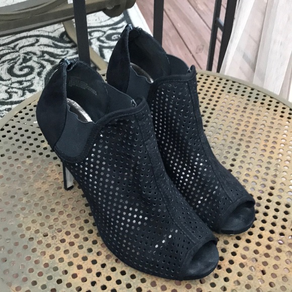 girls open toe booties